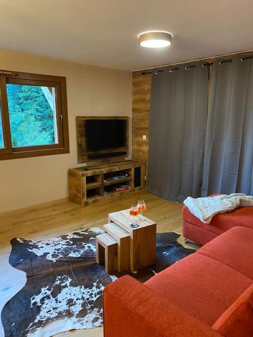 Gorgeous 2 Bedroom, 2 Full Bath, Ski In Apartment! Winner Of 2025 And 2024 Traveller Award! 莫尔济讷 外观 照片